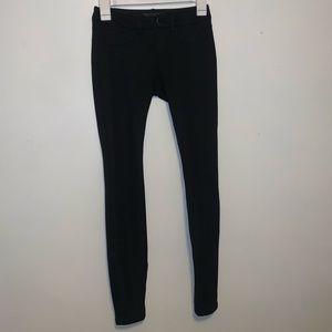 GUESS size 24 pants Style: Brittney-skinny